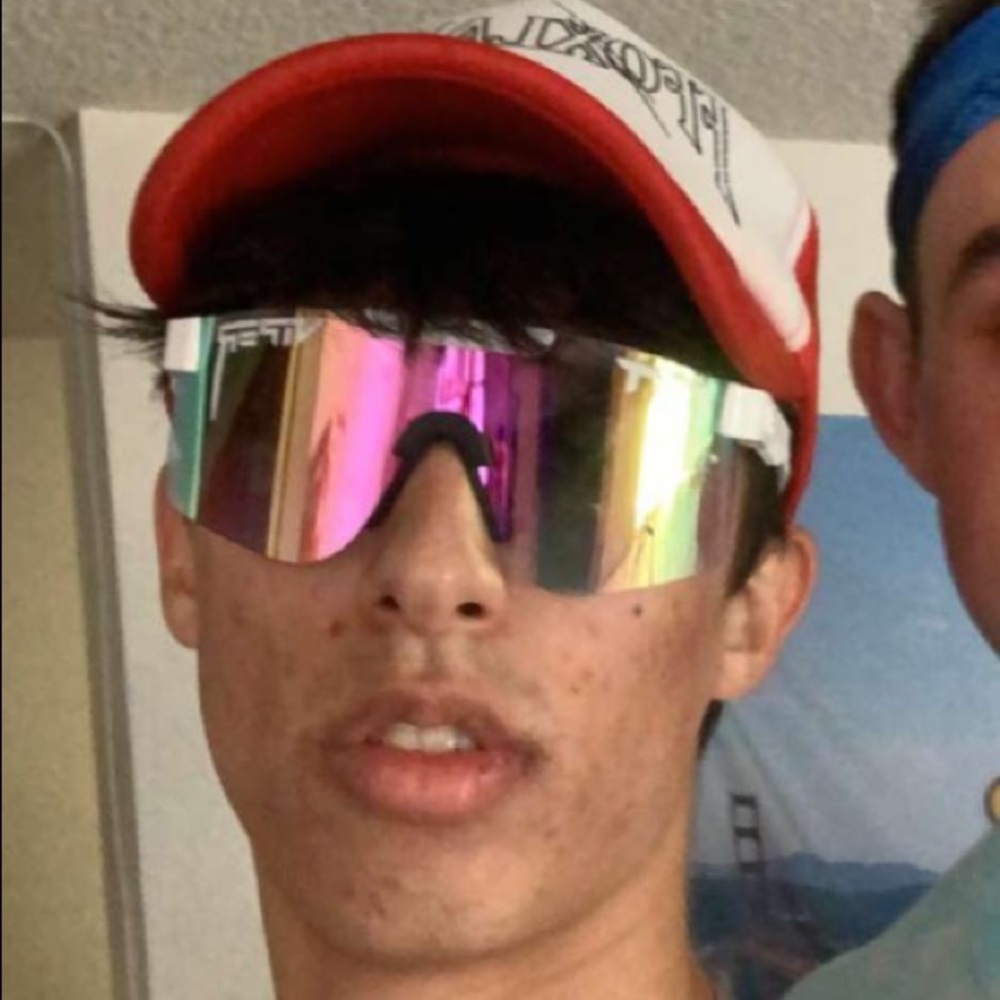 Meet your Posher, Donovan